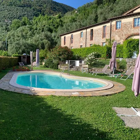 Il Grillo Sull'olivo Vakantiehuis
