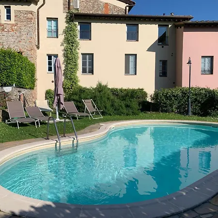 Il Grillo Sull'olivo Holiday home Camaiore