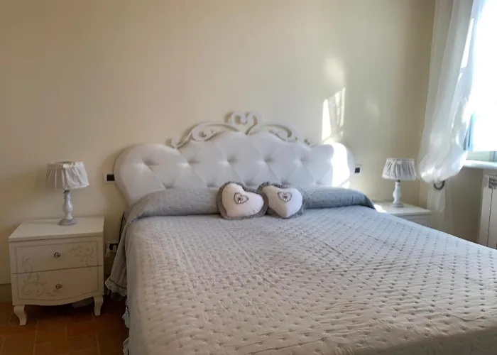 Il Grillo Sull'olivo Feriehus Camaiore