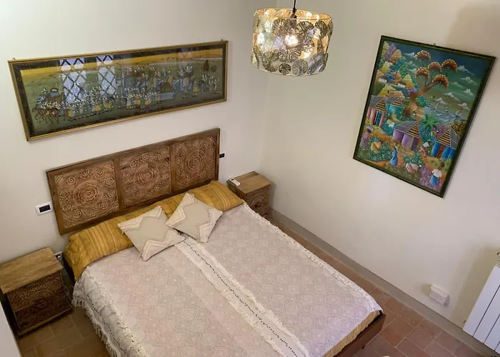 Il Grillo Sull'olivo * Camaiore