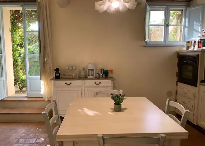 Il Grillo Sull'olivo Feriehus *