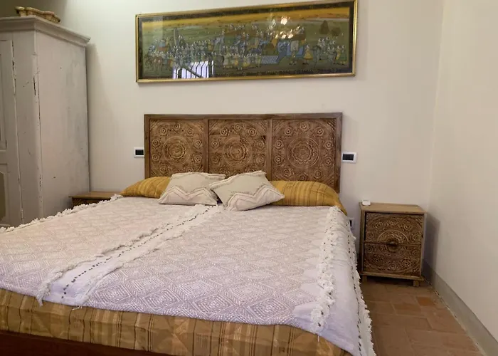 Il Grillo Sull'olivo * Camaiore